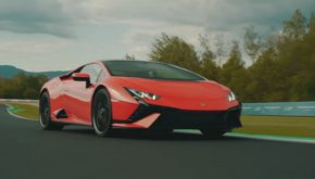 Истинска колекция от най-големите хитове на бебето Lambo: V10 двигател със спецификация STO и мощност 623 к. с. се среща с управление на задните колела и задвижване на задните колела