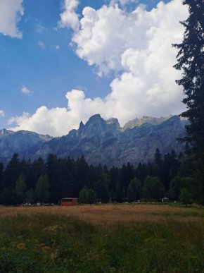  Не се препоръчва излизане във високите части на планините, допълват от ПСС