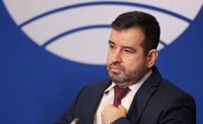  проф. Момчил Мавров 