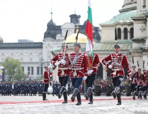 Въвеждат се ограничения в центъра на София за Гергьовден, съобщиха от столичната община.
