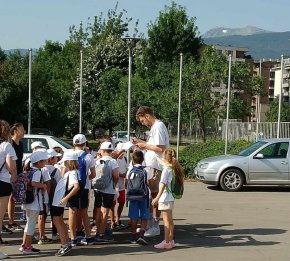 Между два отбора в НБА Саша Везенков беше забелязан в София.