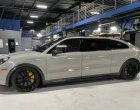 Марк Зукърбърг получи персонализиран миниван Cayenne Turbo GT, построен за съпругата му