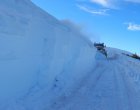 3 метра сняг на Троянския проход